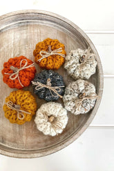 Mini Ribbed Pumpkins (Crochet)
