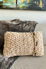 Darcy Pillow (Crochet)