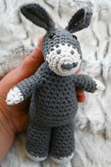 Bernardo Burro (Crochet)