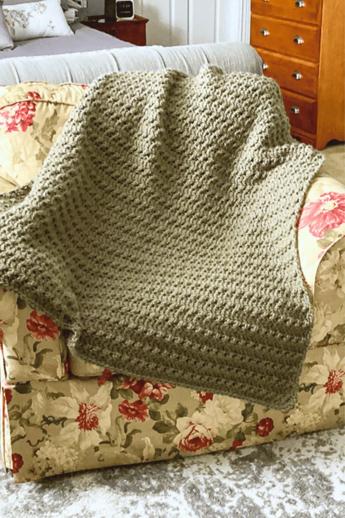 Olive Branch Blanket (Crochet)