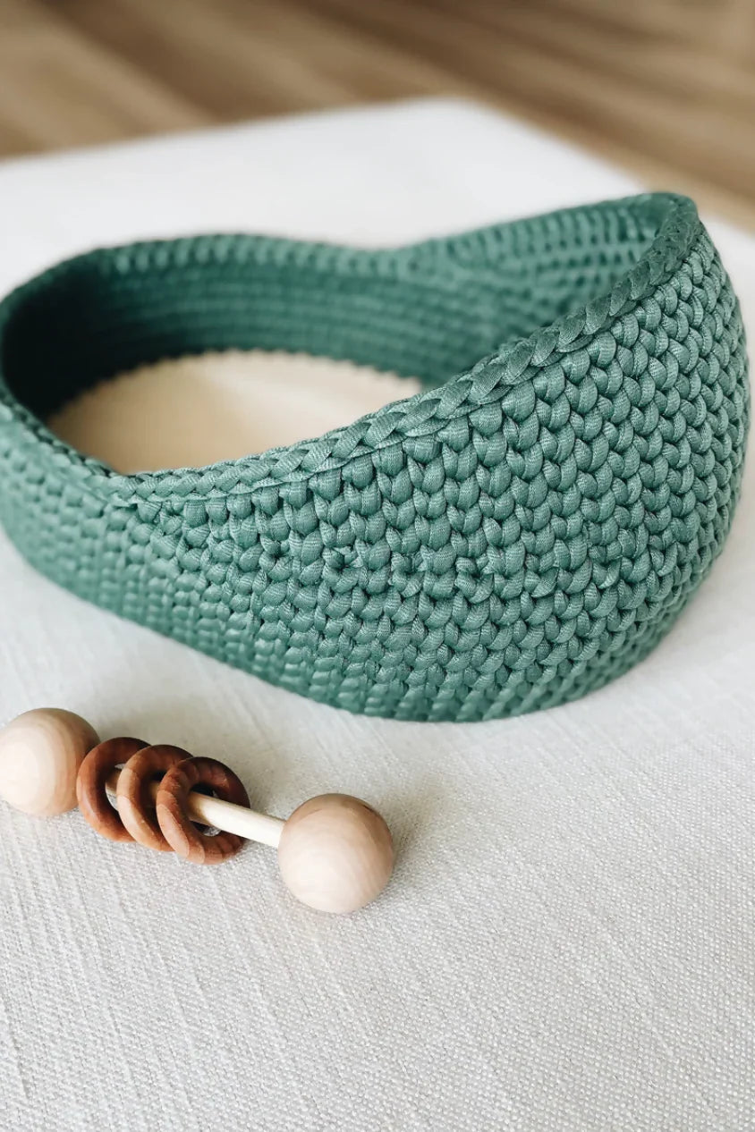 Bitty Bassinet (Crochet)