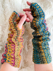 Mountain Trail Arm Warmers (Crochet)