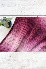 Feather Stitch Blanket (Crochet)