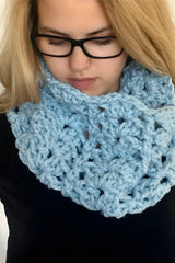 McKenna One-Hour Cowl (Crochet)